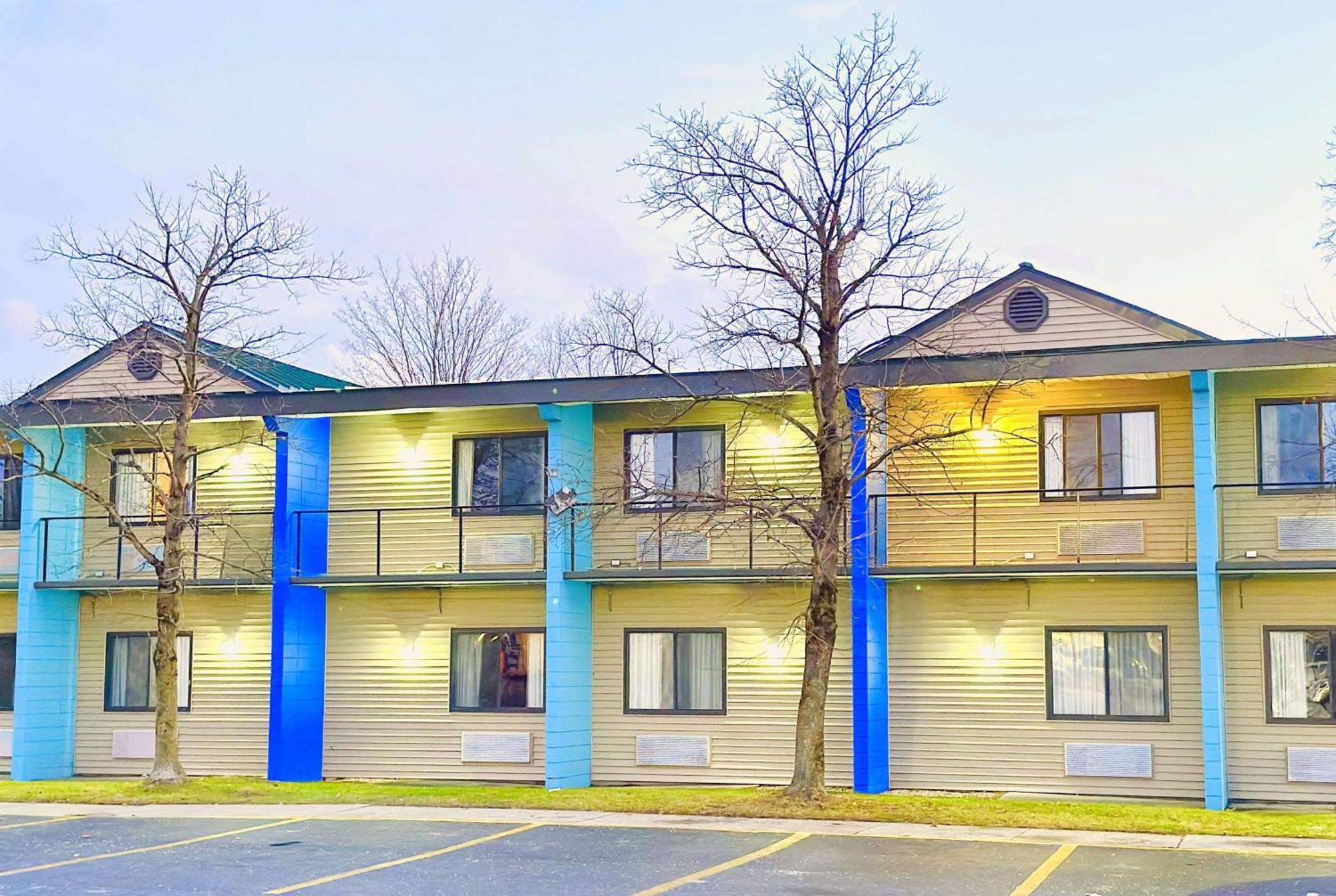 Days Inn By Wyndham Rutland/Killington Area Eksteriør billede
